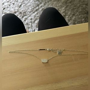 Kendra Scott necklace